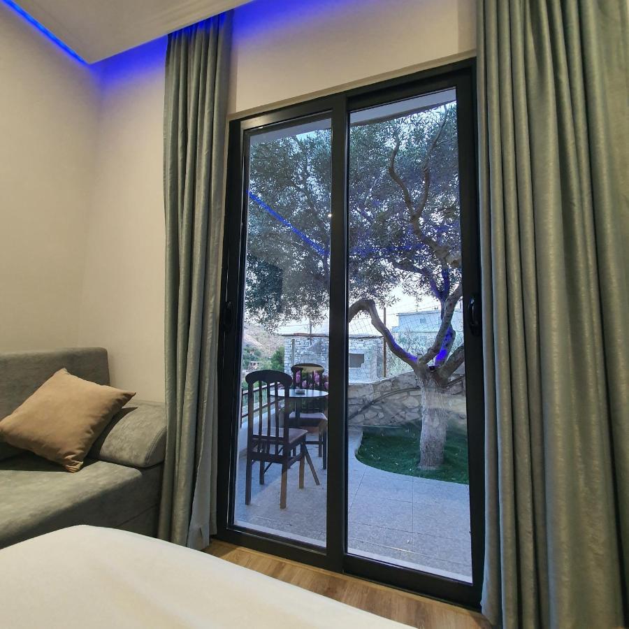 Villa Mehmeti Sarandë 외부 사진