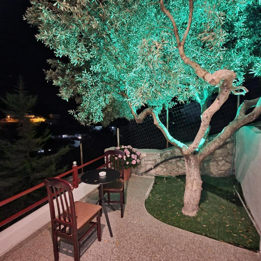 Villa Mehmeti Sarandë 외부 사진